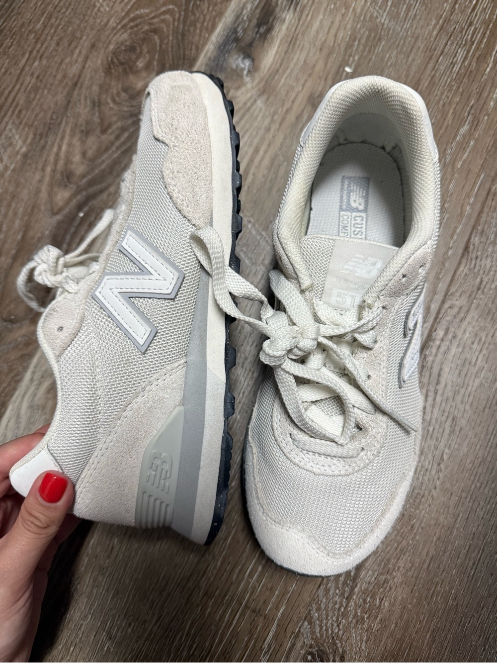 New Balance Off-White 515 V3 Classic Sneaker - Picture 2 of 6